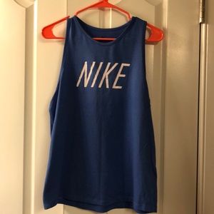 Nike sleeveless workout shirt